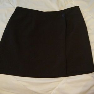 Simple black skirt